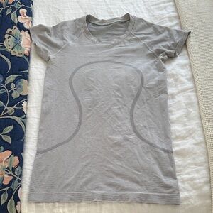 lululemon athletica Gray Striped Short Sleeve Tee